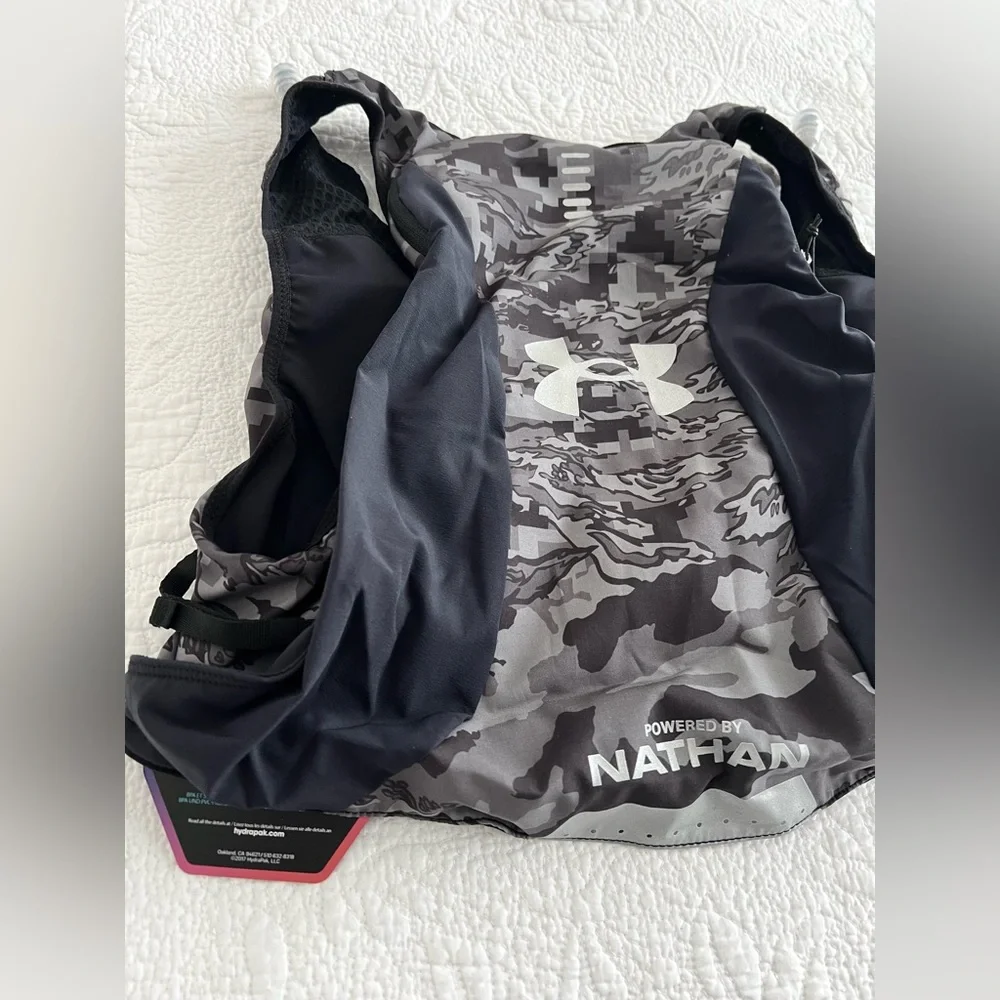 Nathan X Under Armour Infinite 8L Hydrapak Hydration Race Vest Large NEW w TAGS! - Picture 9 of 14